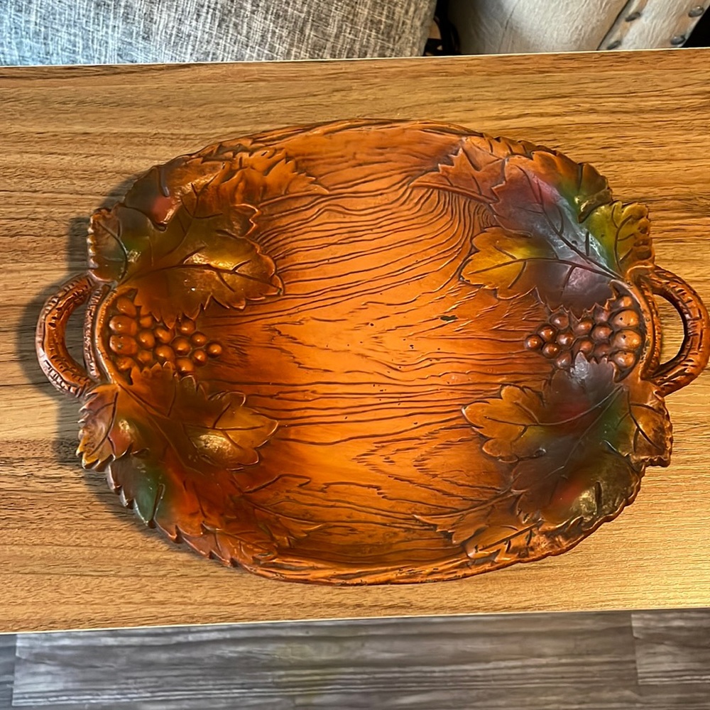 Vintage MCM resin ware fall  tray. Dated 1958 multi prod in 1958. EUC